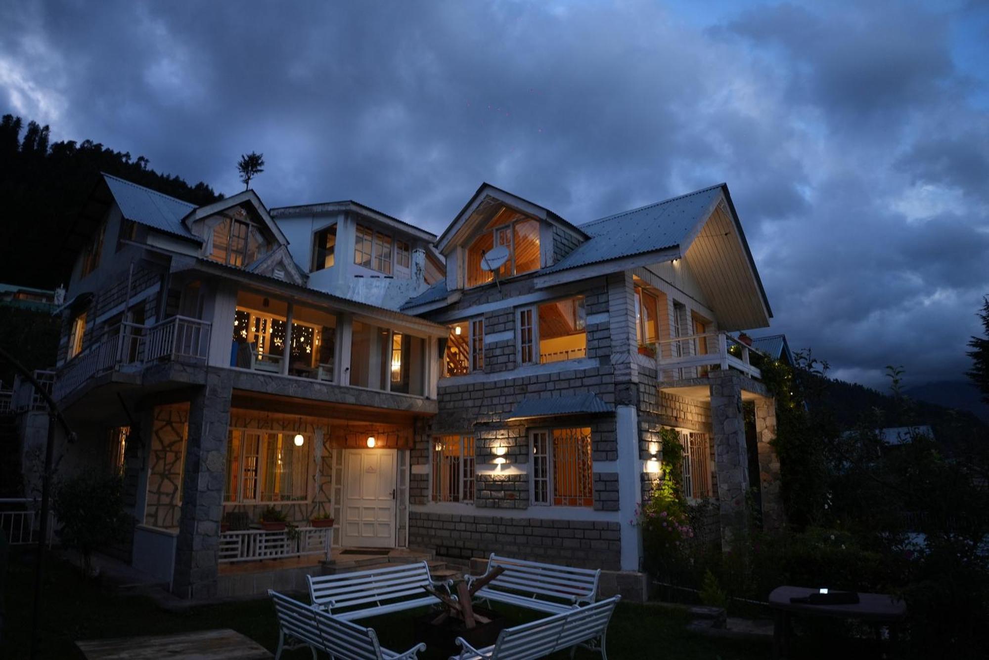 Westwoodvilla By Edenhomes Manāli Exterior foto